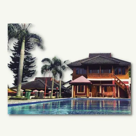 Bungalow Kampung Strawberry-2